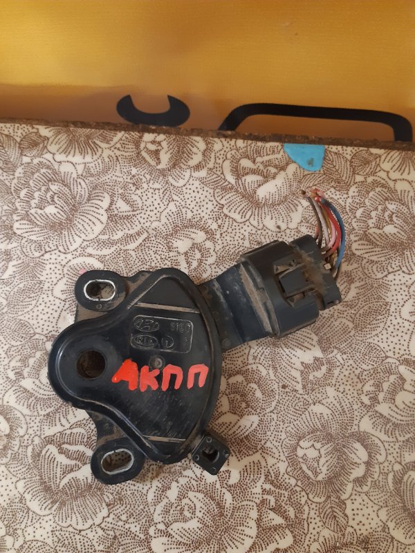 Датчик положения селектора АКПП Kia Picanto 2 2011