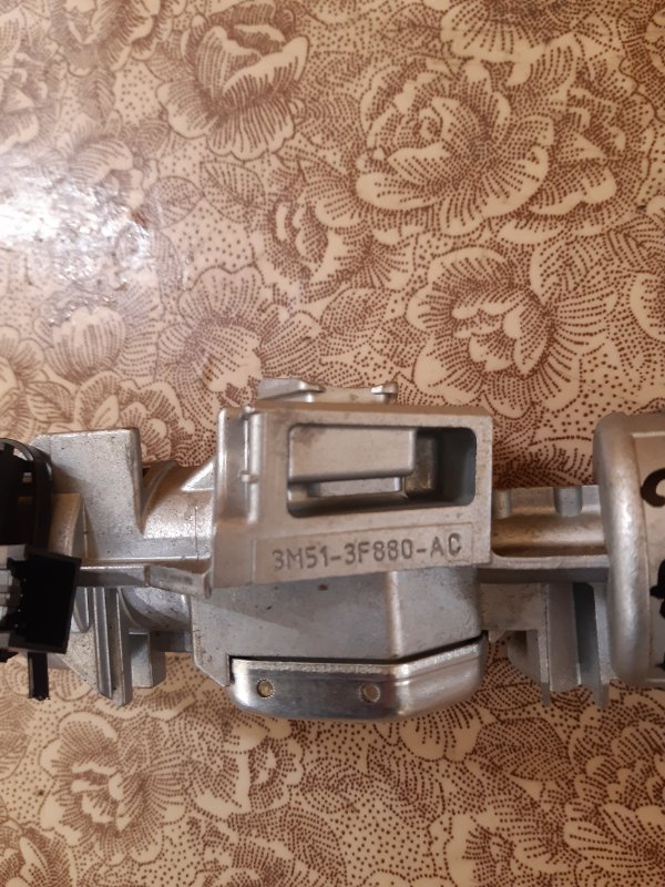 Замок зажигания Ford Focus 2005 2