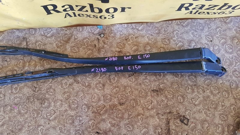 Поводок дворника Toyota Corolla 2008 E150