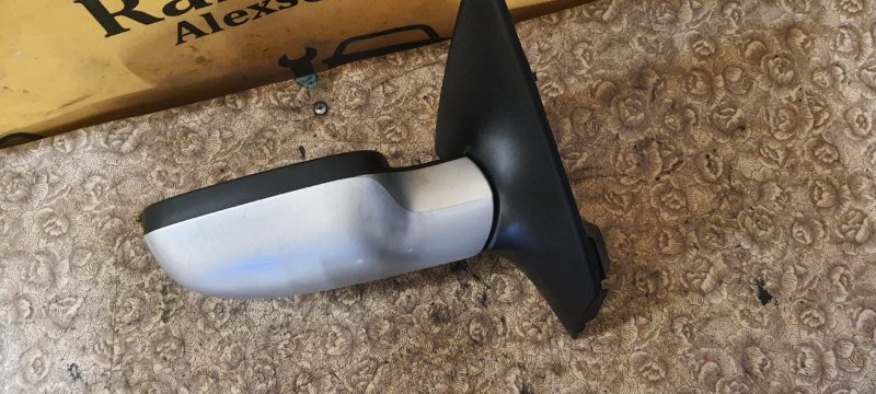 Зеркало правое Renault Megane 2008 BM, F4R