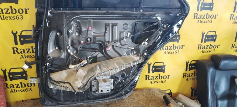 Задняя правая дверь Toyota Camry 2008 V40
