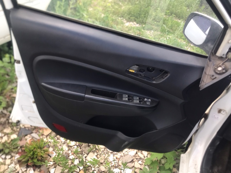 Обшивка боковой двери Geely GC6 2014