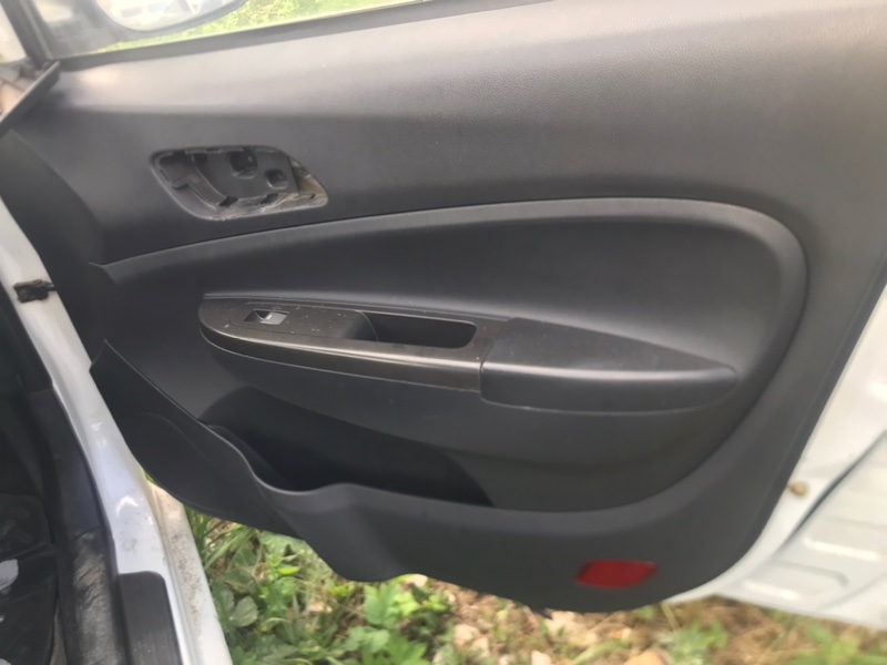 Обшивка боковой двери Geely GC6 2014