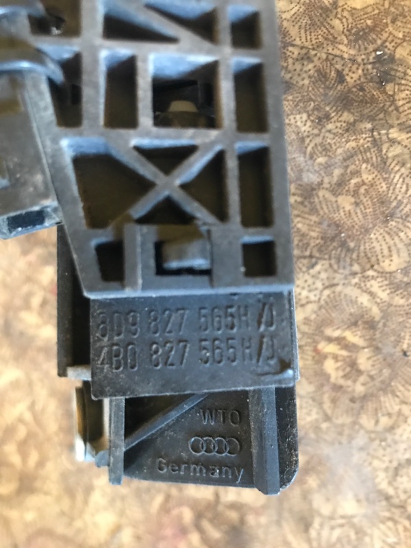 Ручка открывания багажника Audi A6 1997 C5