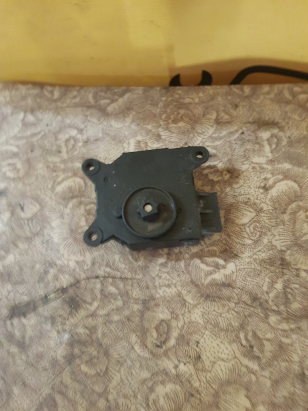 Сервопривод заслонок печки Renault Megane 2 2008
