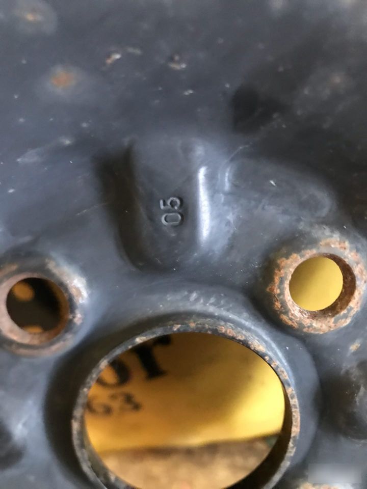 Запасное колесо Toyota Yaris