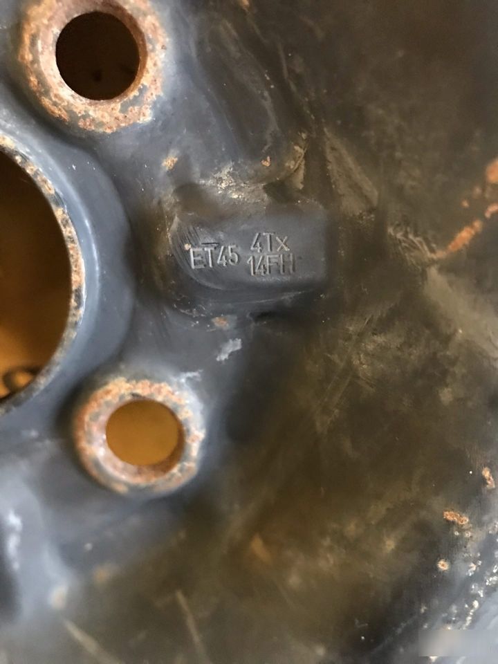 Запасное колесо Toyota Yaris