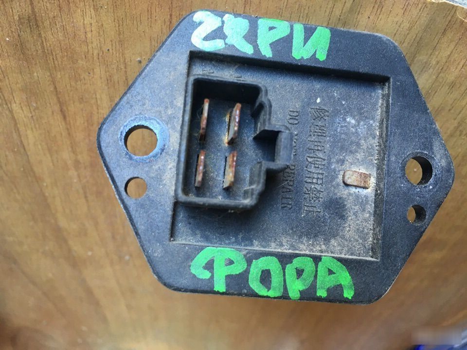 Резистор печки Chery Fora