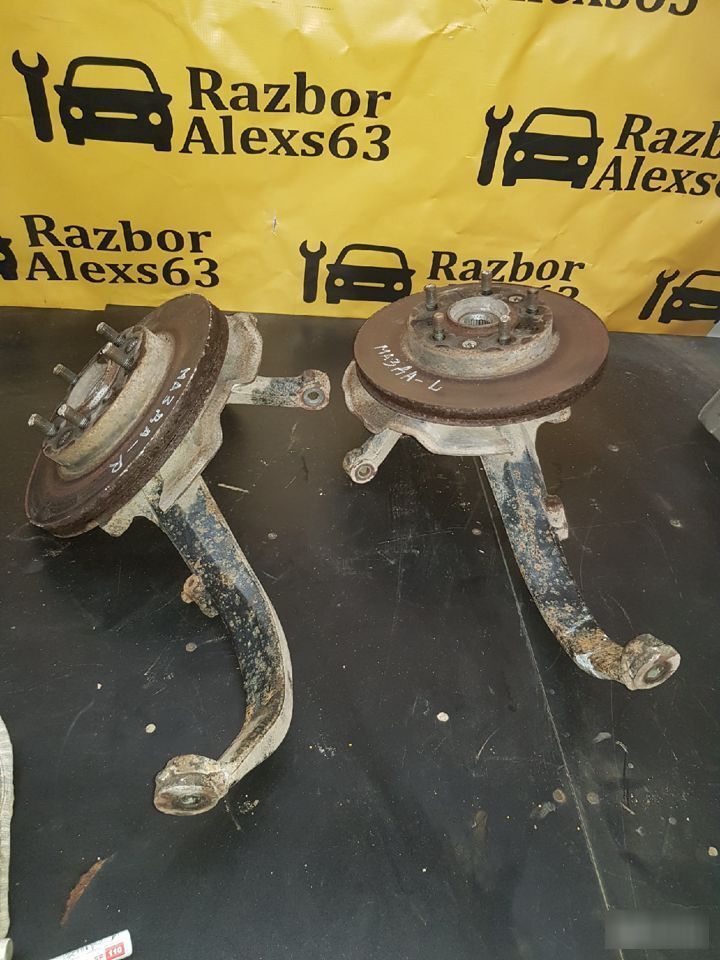 Поворотный кулак Mazda 6 2006 GG