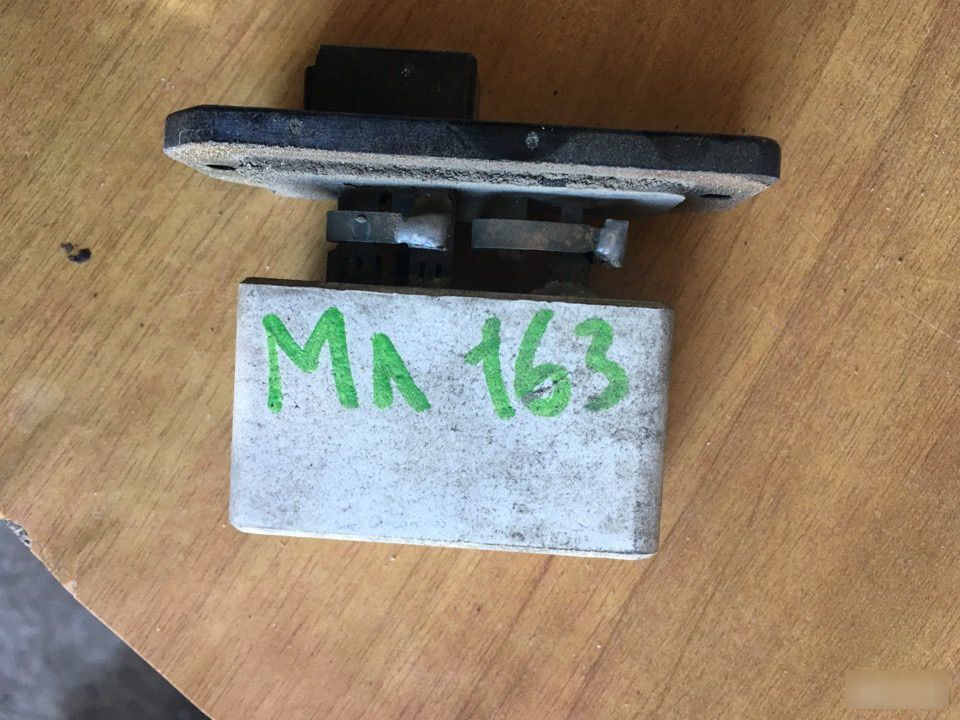 Резистор печки Mercedes M W163