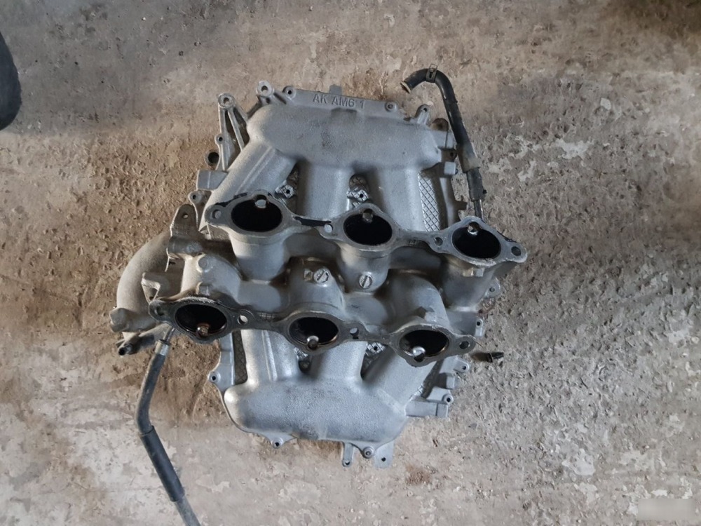 Впускной коллектор Infiniti FX35