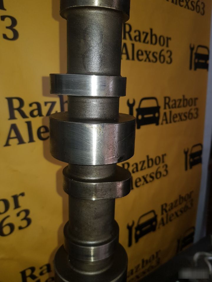 Распредвал Scania 124