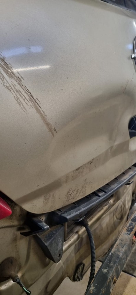 Крышка багажника Opel Corsa D 2008