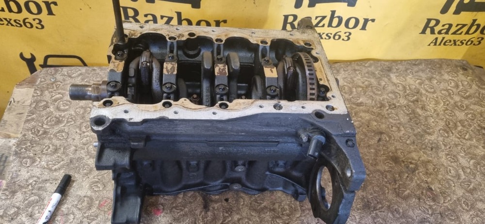 Блок цилиндров Opel Corsa D 2008