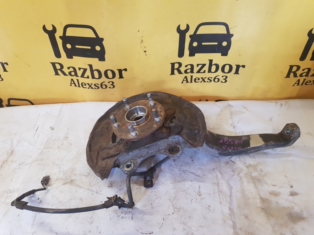 Поворотный кулак Lexus GS 300 2005 GRS 190