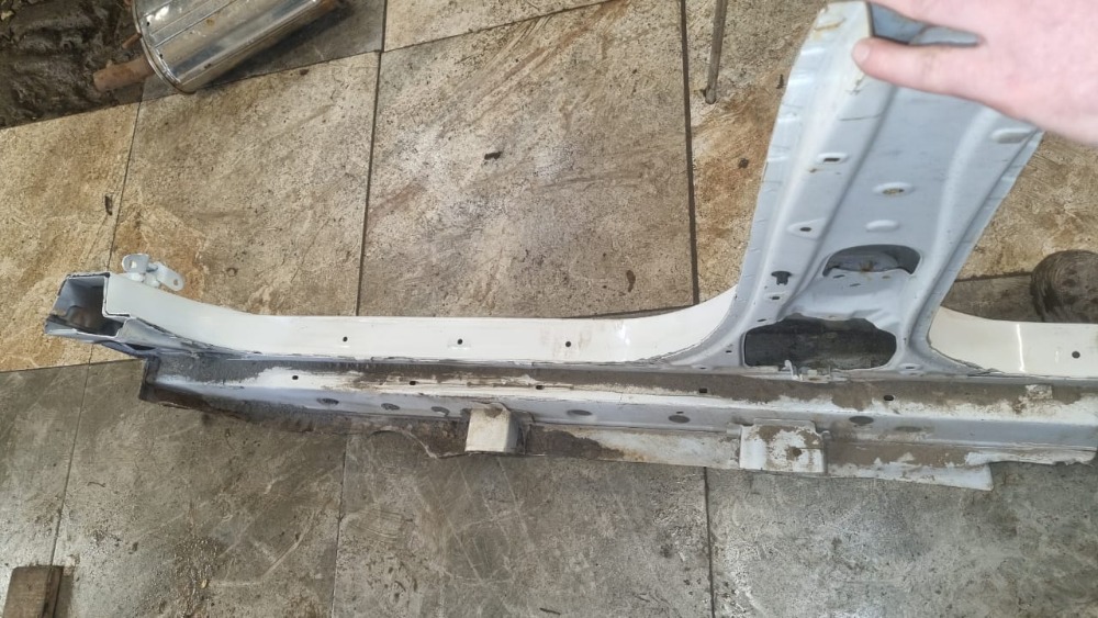 Порог Toyota Camry 2012 V50