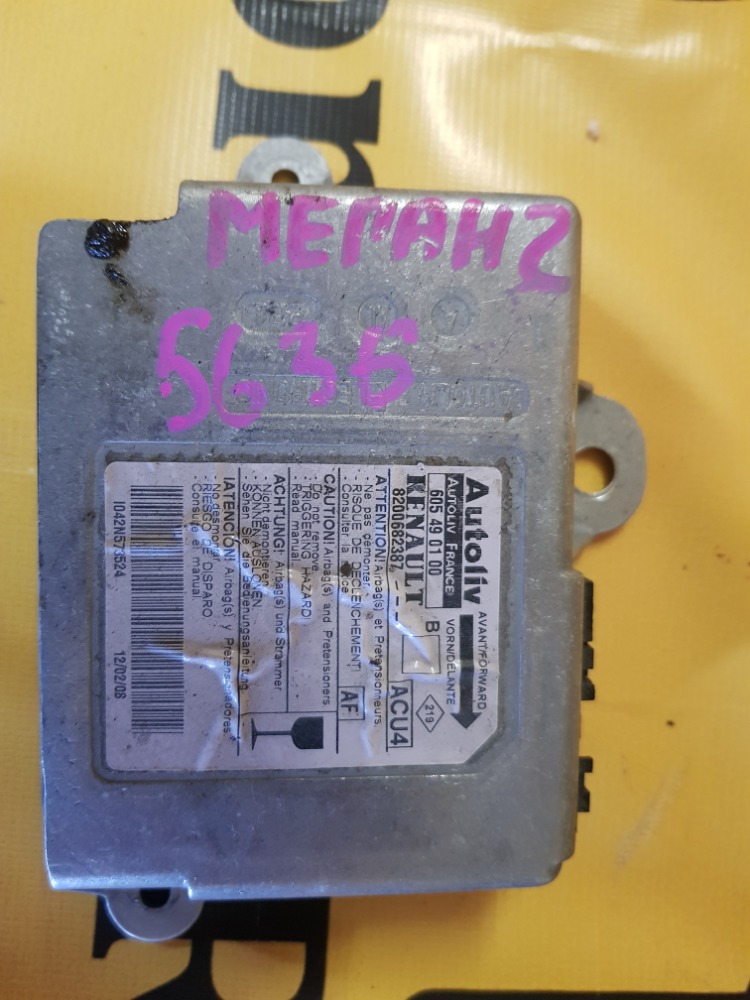 Блок управления AIR BAG Renault Megane 2008 2