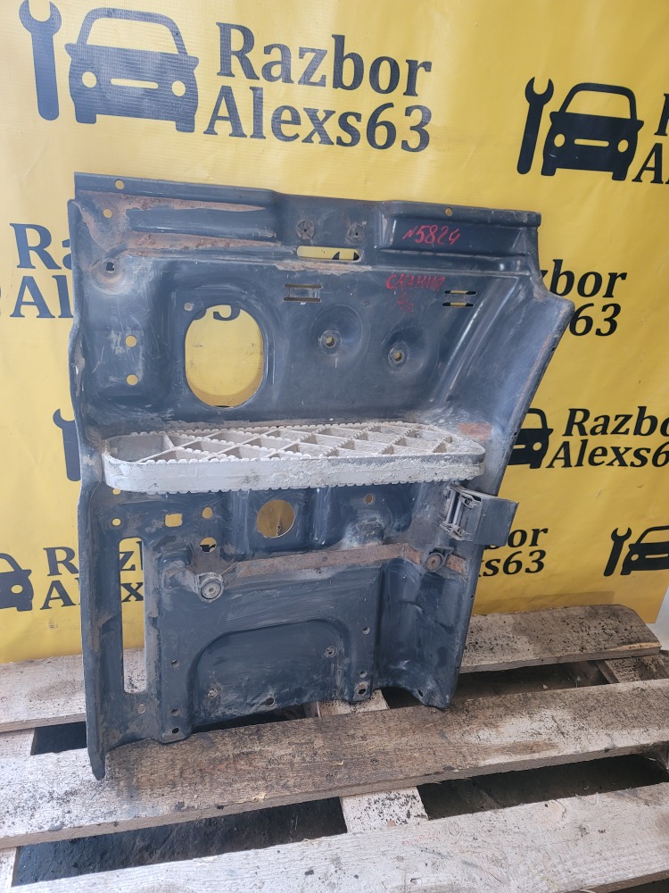Подножка кабины Scania 2005 4