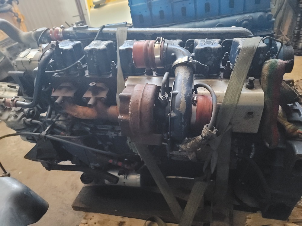 Двигатель Shacman SX3316DR 2013