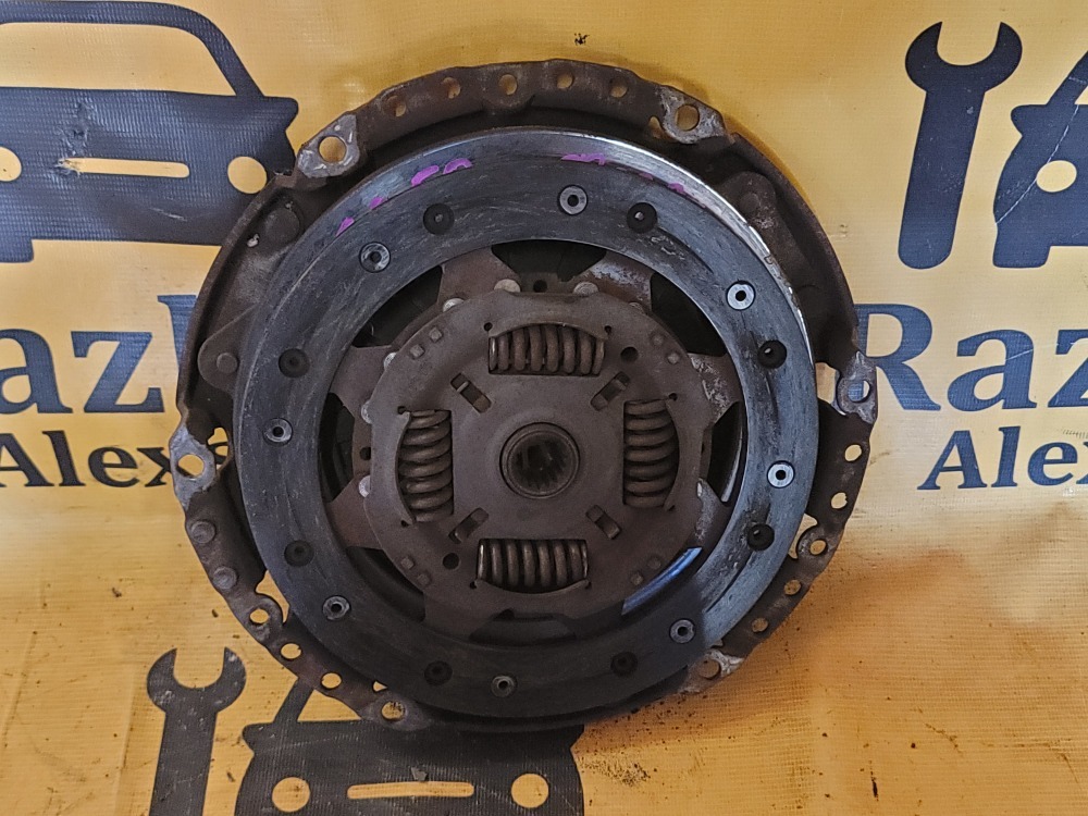 Корзина сцепления Ford Fusion 2008