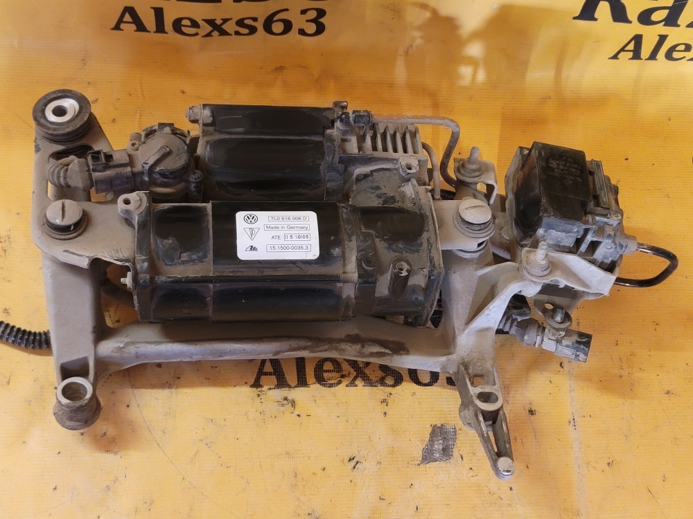Компрессор подвески Porsche Cayenne 2006 955