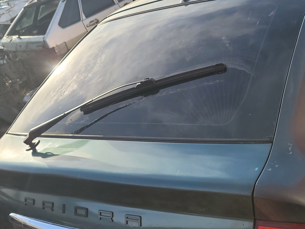 Крышка багажника Lada Priora 2010