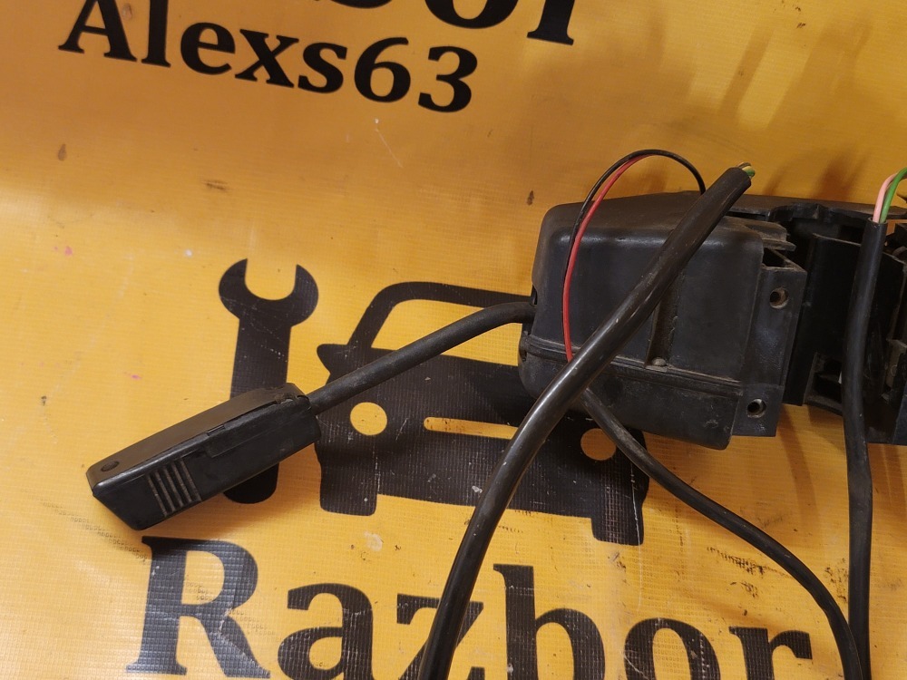 Подрулевой переключатель SINOTRUKCNHTC ZZ3255C 2008