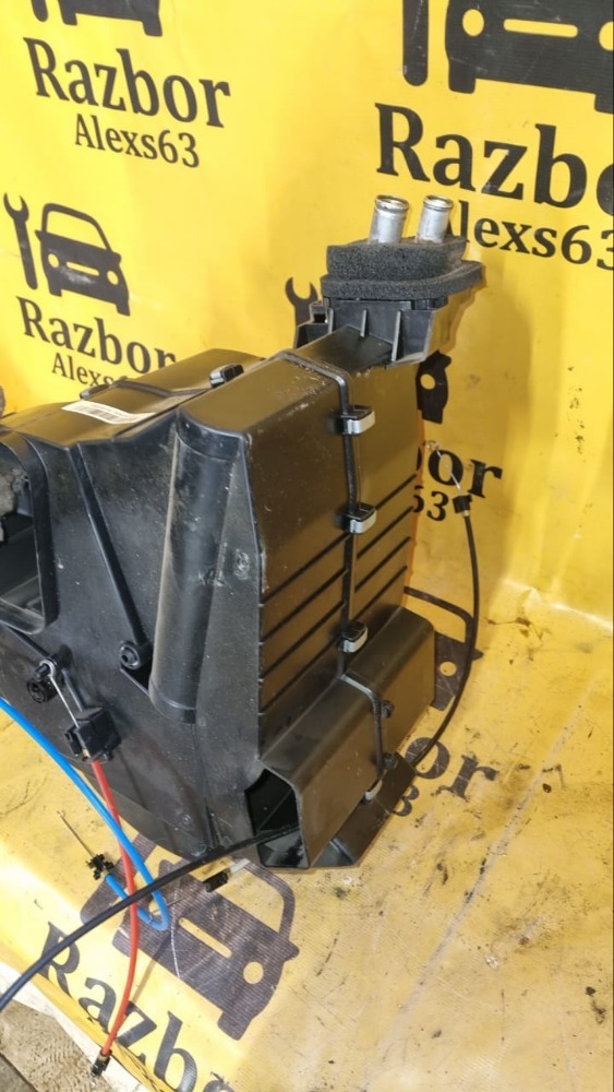 Корпус печки средний Lada Kalina 2015 2