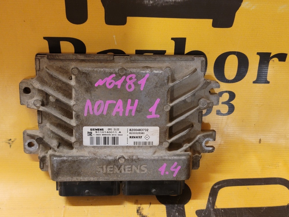Блок управления двигателем Renault Logan 2011 1