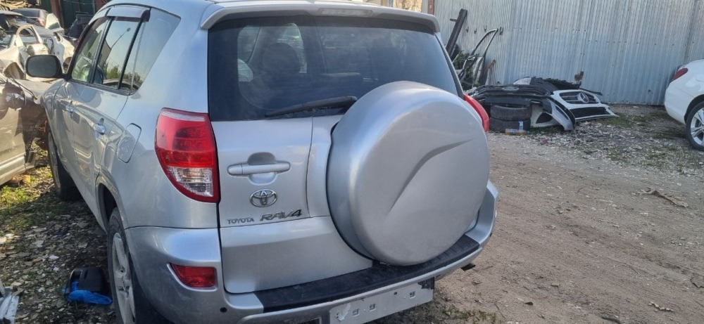 Крышка багажника Toyota RAV4 2006 A30