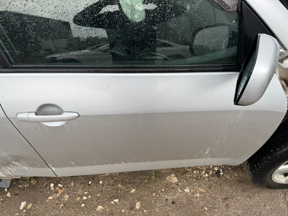 Дверь Toyota RAV4