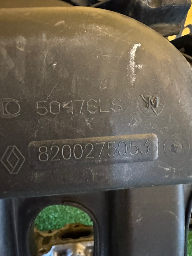 Впускной коллектор Renault Megane 2