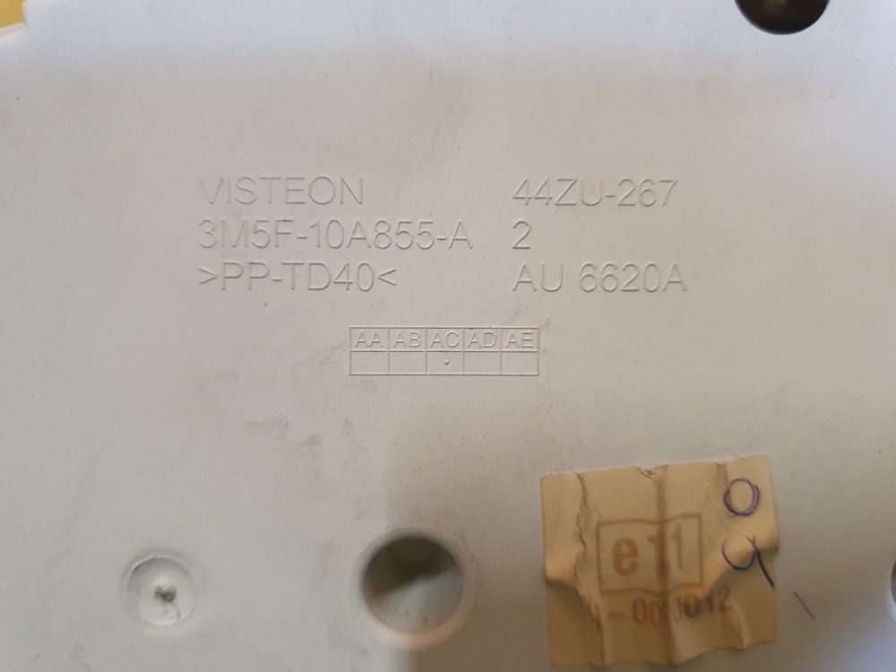 Щиток приборов Ford Focus 2