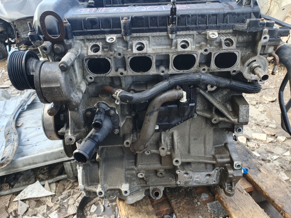 Двигатель по частям Ford Focus 2 2006