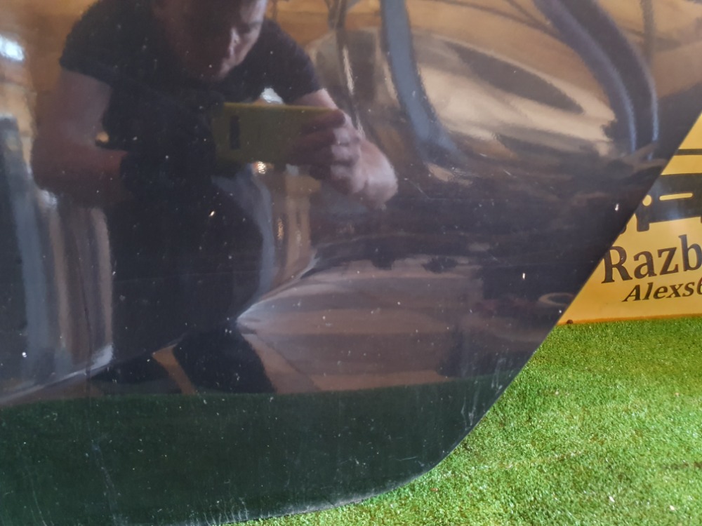 Дверь Mazda 3