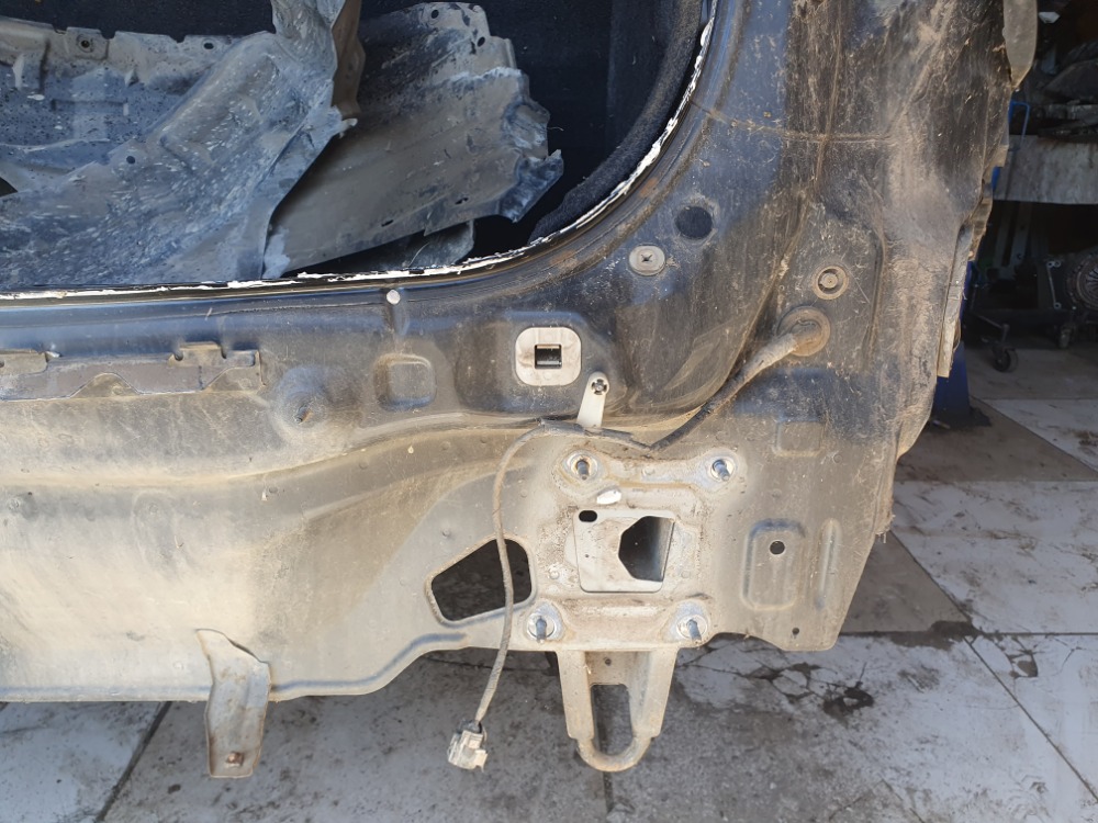 Задняя часть Mazda 3 2011 BL