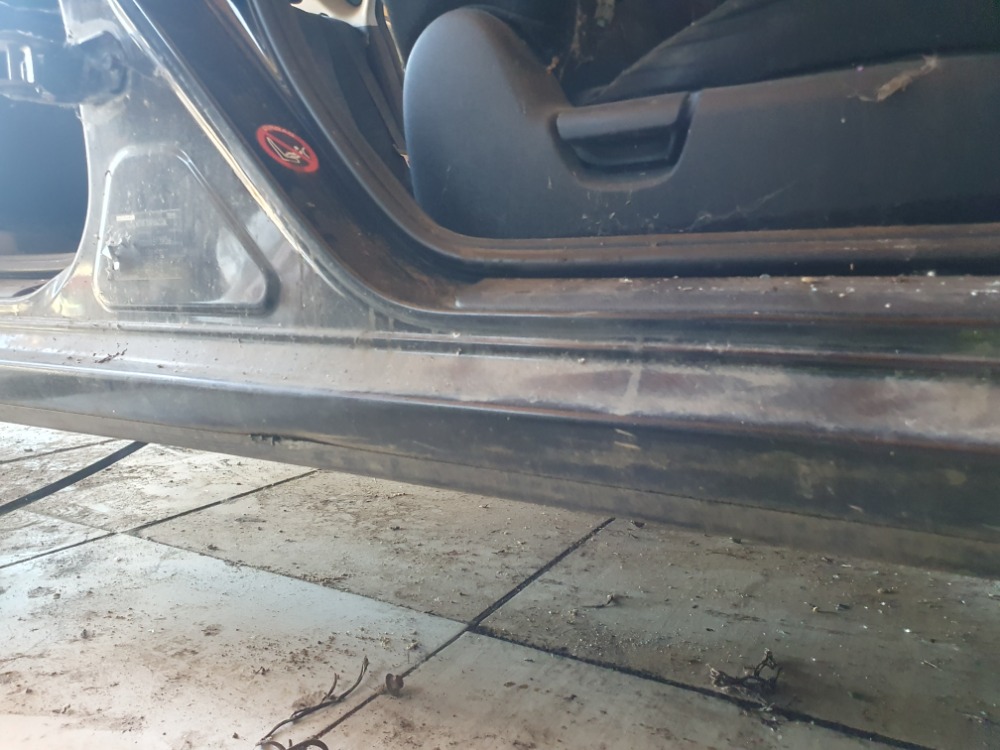Порог кузова Mazda 3 2011 BL
