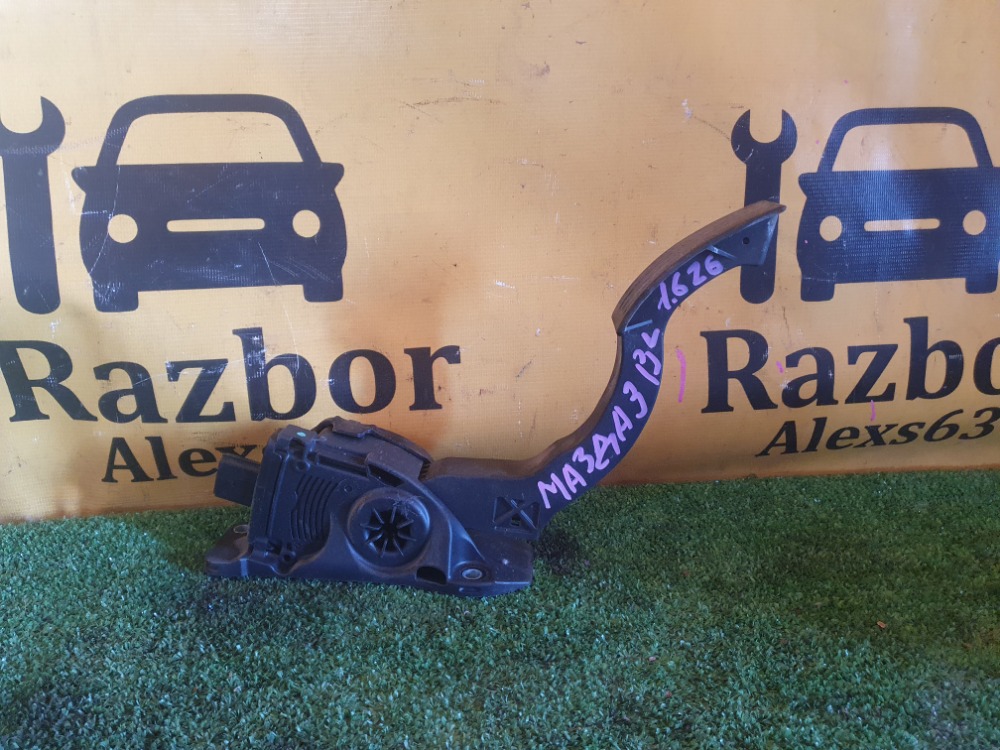 Педаль газа Mazda 3 2011 BL