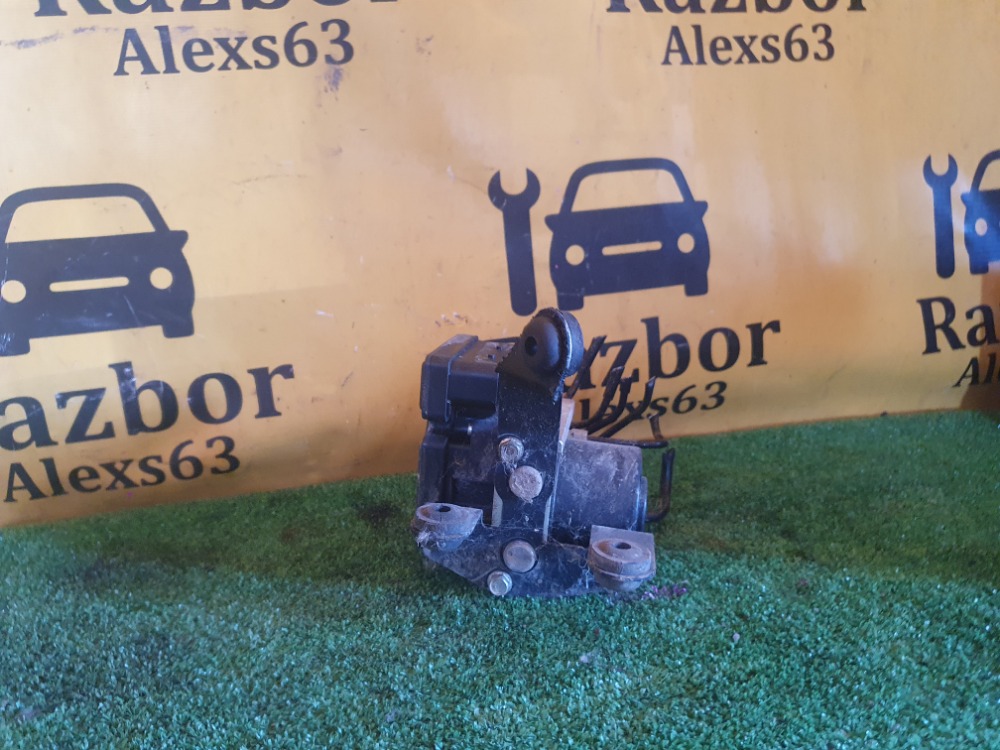 Блок ABS Mazda 3 2011 BL
