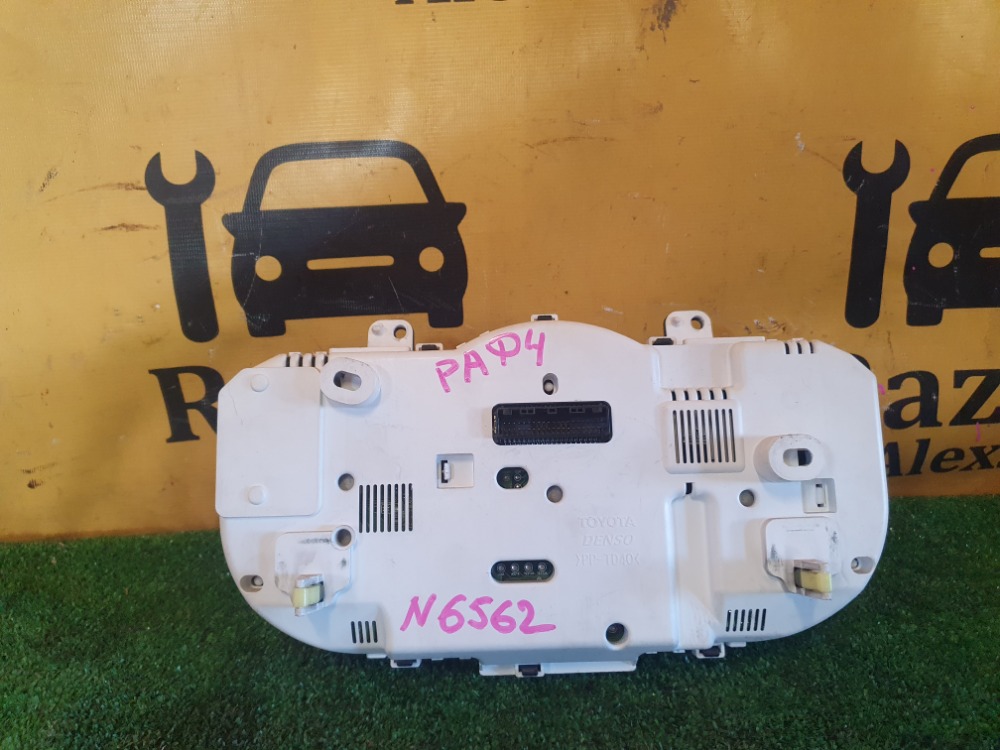 Щиток приборов Toyota RAV4 XA30