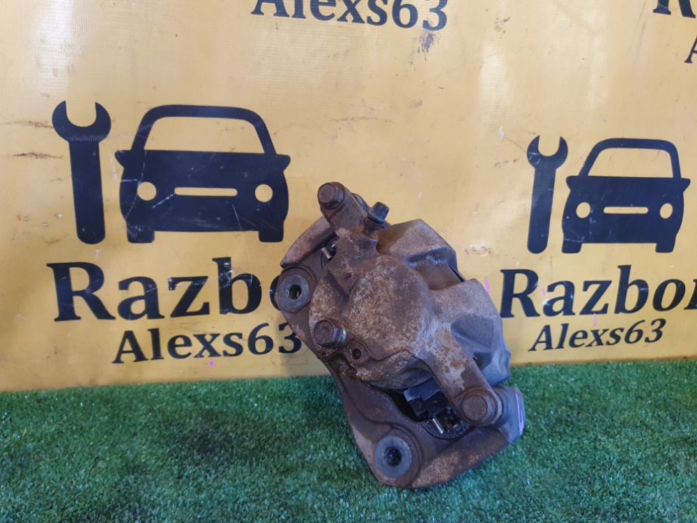 Суппорт Toyota RAV4 XA30
