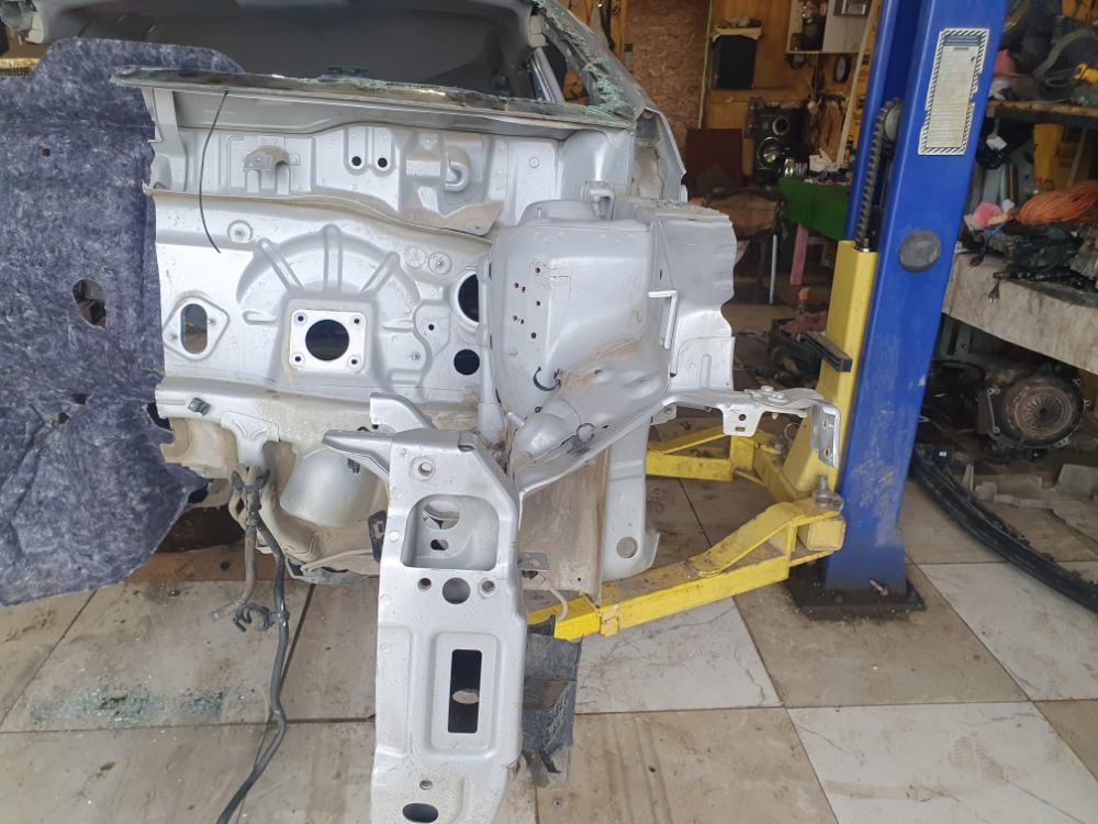 Четверть кузова Hyundai Solaris 1