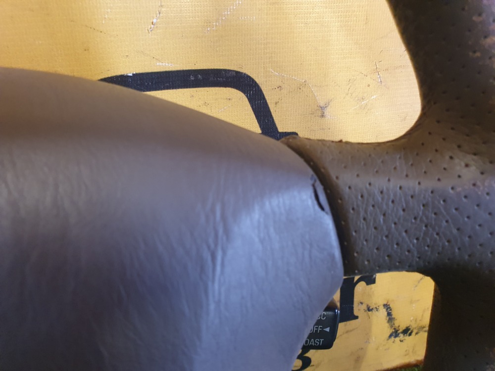 Руль Toyota Land Cruiser 2000 100