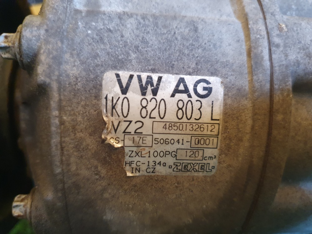 Компрессор кондиционера Volkswagen Golf mk5 2005 MK5