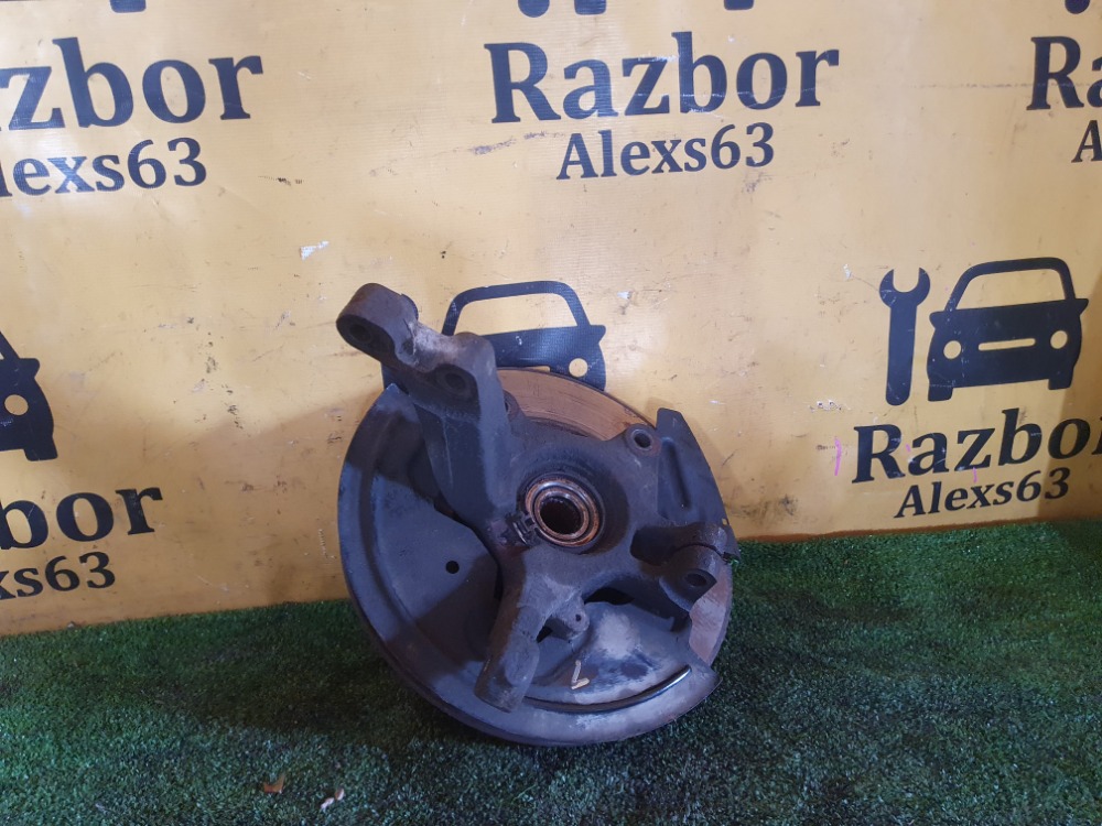 Кулак поворотный Nissan Almera 2014 G15