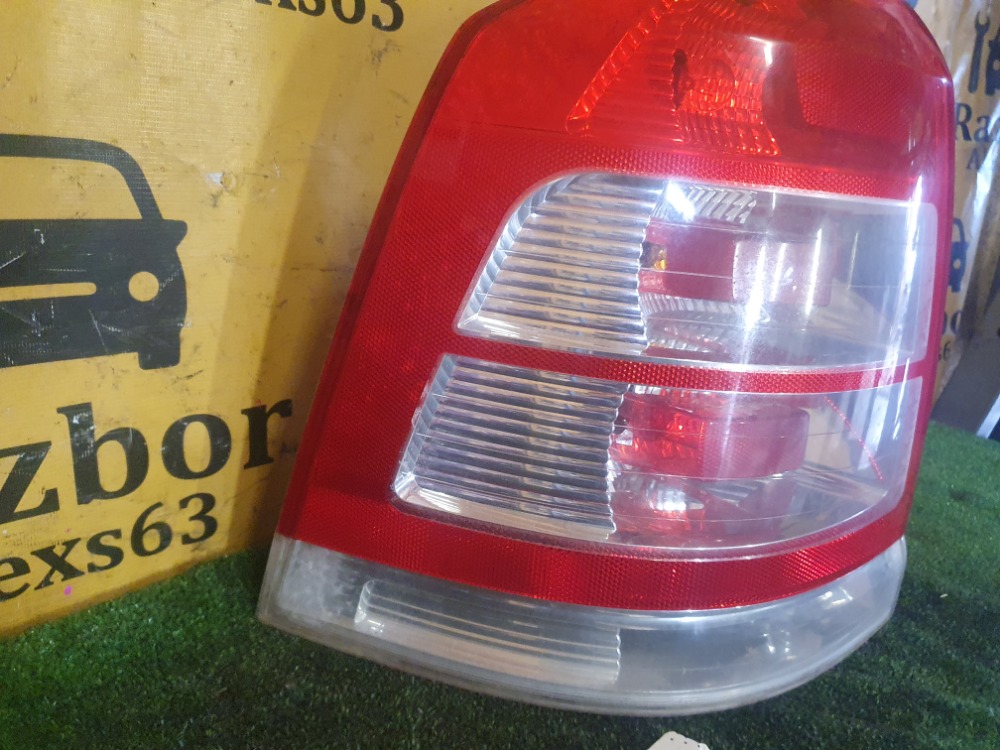 Фонарь Opel Zafira 2008 B