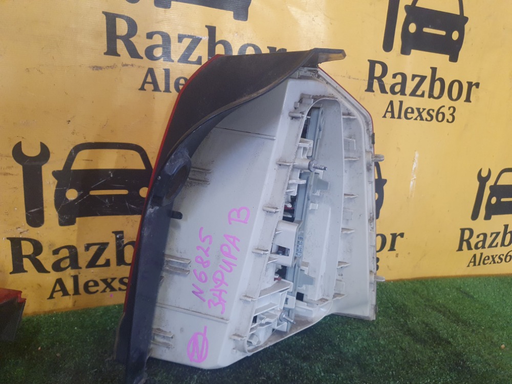 Фонарь Opel Zafira 2008 B