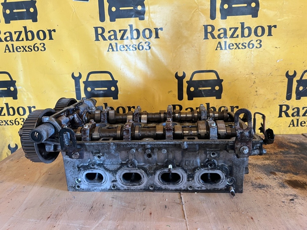 Головка блока цилиндров Opel Zafira B