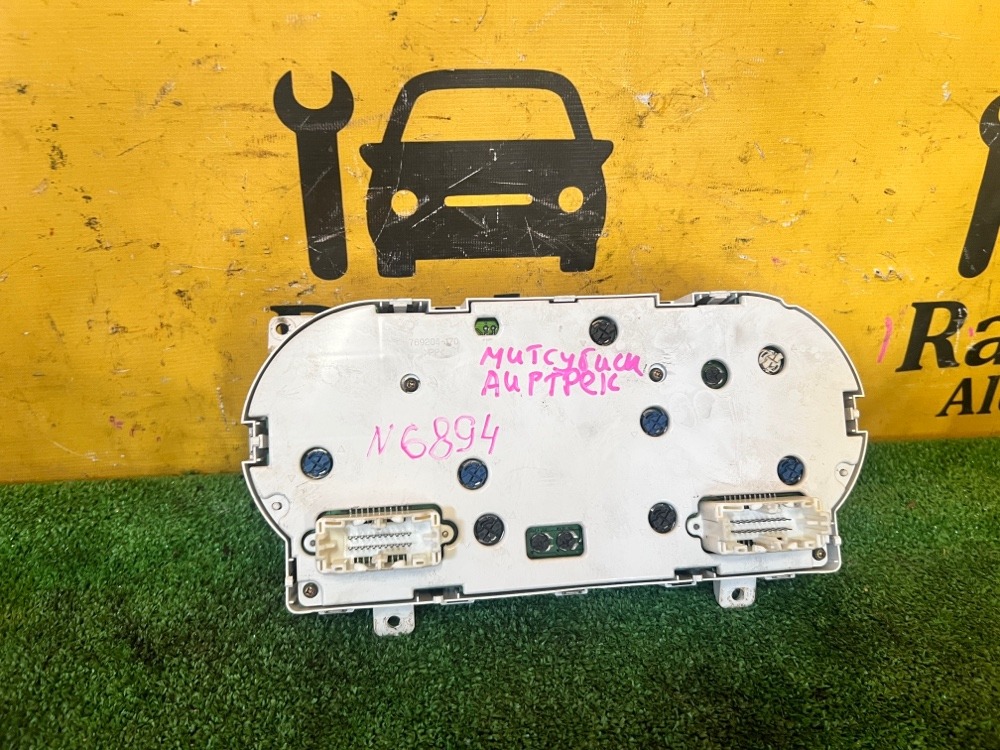 Щиток приборов Mitsubishi Airtrek 2004 CU4W