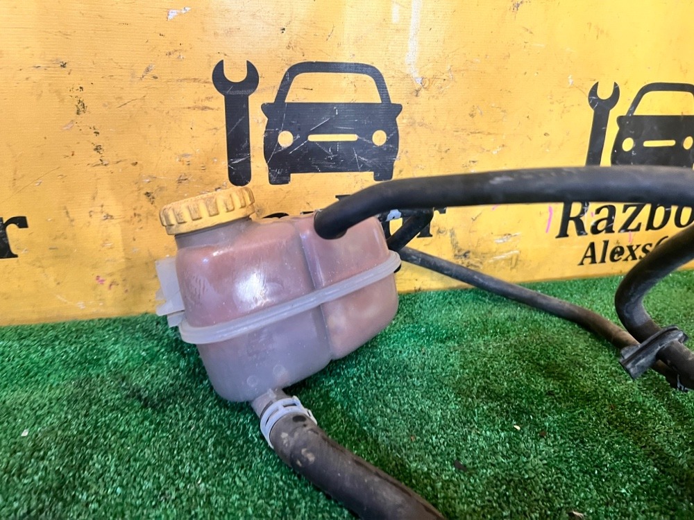 Расширительный бачок Opel Astra 2003 G